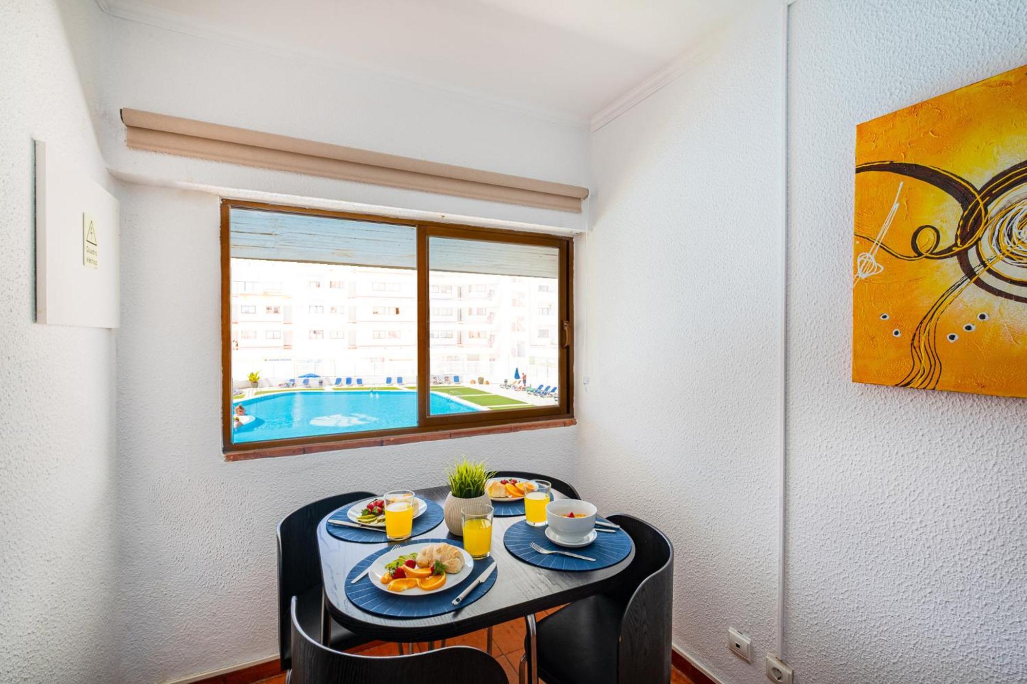 Apartment Milos By Algarve Vacation